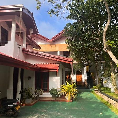 Ceylonima Home Stay アヌラーダプラ エクステリア 写真