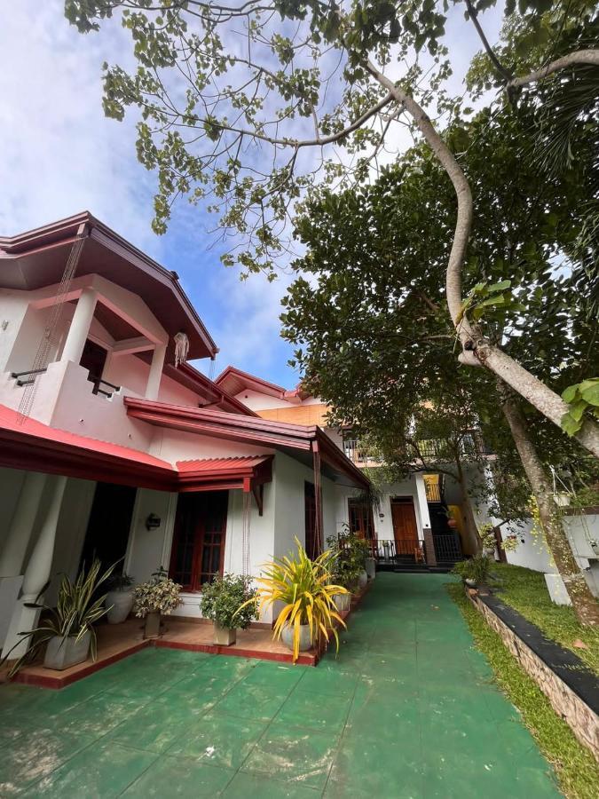 Ceylonima Home Stay アヌラーダプラ エクステリア 写真