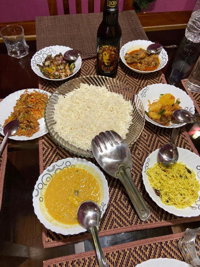 Ceylonima Home Stay アヌラーダプラ エクステリア 写真
